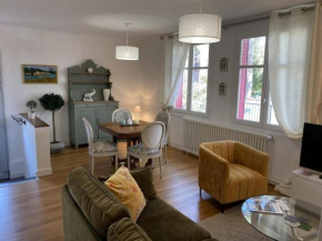 Charmante maison avec jardin en face du parc, proche commerces et attractions touristiques - FR-1-489-333